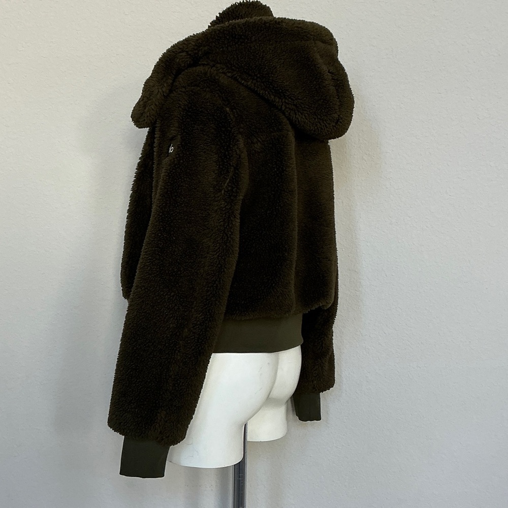 ALO Yoga Olive Green Foxy Sherpa Hooded Jacket - Picture 7 of 10
